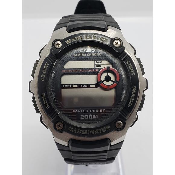 Casio Illuminator Men's digital watch. Wave Ceptor.1340, WV-200A